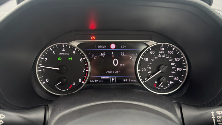 Nissan Juke 1.0 DiG-T 114 N-Connecta 5dr DCT Petrol Hatchback